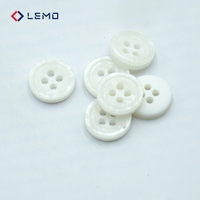 Kancing Resin Mutiara Putih Klasik Grosir Pabrik untuk Sweater Kemeja Bulat Kecil Empat Lubang Sampel Tersedia dari Cina