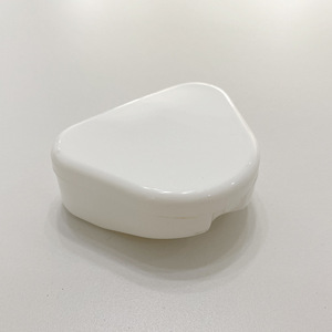 Boîte de rangement pour appareil dentaire, boîte de rangement pour orthodontie, boîte de nettoyage portable, plateau dentaire, étui invisible pour toute la bouche - Product Image 1