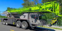 Machines de levage 100Ton 69.7m Hauteur de levage Camion Grue ZTC1000V pour Offre Spéciale
