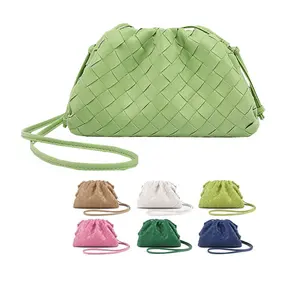 Moda Handmade Saco Tecido Tecer Feminino Sacos Bolinho Forma Bolsas Embreagem Nuvem Crossbody Bolsa De Ombro Macio Saco