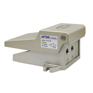 Airtac 3f ซีรีส์ 3fm210-06l/3fm210-08l คุณภาพสูง ตัวควบคุมลมแบบเท้าเหยียบ 3/2 ทาง ของแท้ใหม่ สำหรับระบบอัตโนมัติอุตสาหกรรม - Product Image 1