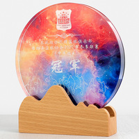Trophée artisanal promotionnel en forme de montagne en cristal Noble 2025 avec logo personnalisé en métal