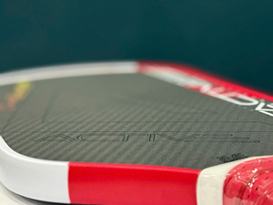Raquette de pickleball allongée personnalisée EAVX, face en fibre de carbone 3K de 16 mm, noyau en nid d'abeille léger, haute performance, OEM ODM, vente en gros - Product Image 6