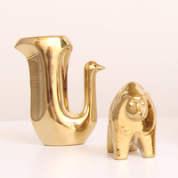 Galvanoplastie Ornement en céramique dorée Décoration de la maison Artisanat Créatif Abstrait Simplicité Cadeau Statues de gorilles