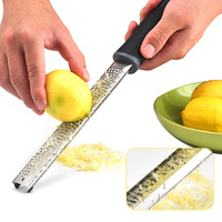Logo personnalisé Râpe à main Zesteur robuste en acier inoxydable fin Parmesan Agrumes Lime pour Agrumes Noix de Coco Parmesan Métal