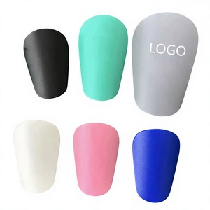 Protège-tibias de football en silicone d'hiver sans marque, légers, protection professionnelle, équipement de sécurité sportive pour enfants - Product Image 1