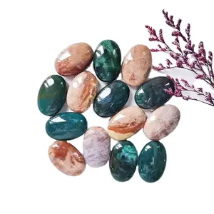 자연적인 아름다운 결정 치유 돌 풍수 훈장을 위한 닦은 원석 인도 마노 종려 돌