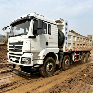 Camion benne poids lourd Shacman 8x4 40 tonnes diesel pour le transport de gravier, travaux de terrassement et de construction, et le transport de matériaux en vrac sur chantier - Product Image 4