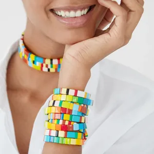2024新款彩虹色块手链珐琅弹力瓷砖珠子手链波西米亚风格女性可堆叠饰品