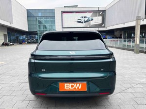 Véhicules d'<span class=keywords><strong>occasion</strong></span> en gros 2024 Li Auto Lixiang L6 Max Hybride Grande SUV 4x4 à énergie nouvelle avec LiDAR embarqué et réfrigérateur de voiture - Product Image 5