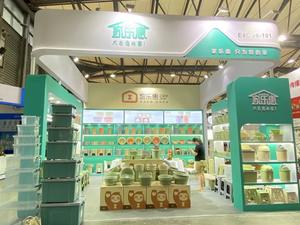 Ins Style lumière luxe Transparent anti-poussière bureau cosmétique boîte <span class=keywords><strong>de</strong></span> rangement rouge à lèvres soins <span class=keywords><strong>de</strong></span> la peau support pour table <span class=keywords><strong>de</strong></span> toilette Arrangement - Product Image 6