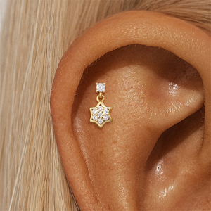 Piercing de Cartílago, Hélice y Trago en Espiral con Diseño de Copo de Nieve, 12x8mm, Plata 925, Chapado en Oro de 18K, Zirconia 5A - Product Image 5