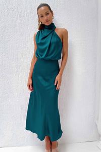 Robe longue élégante en satin de soie pour femmes, sans manches, de haute qualité, respirante, tissée, idéale pour les soirées estivales et les clubs - Product Image 6
