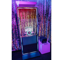 Miroir Magique Portable Photooth avec Fonction Selfie, Cadre en Bois, Écran Tactile, Cadre LED, Kiosque pour Fêtes