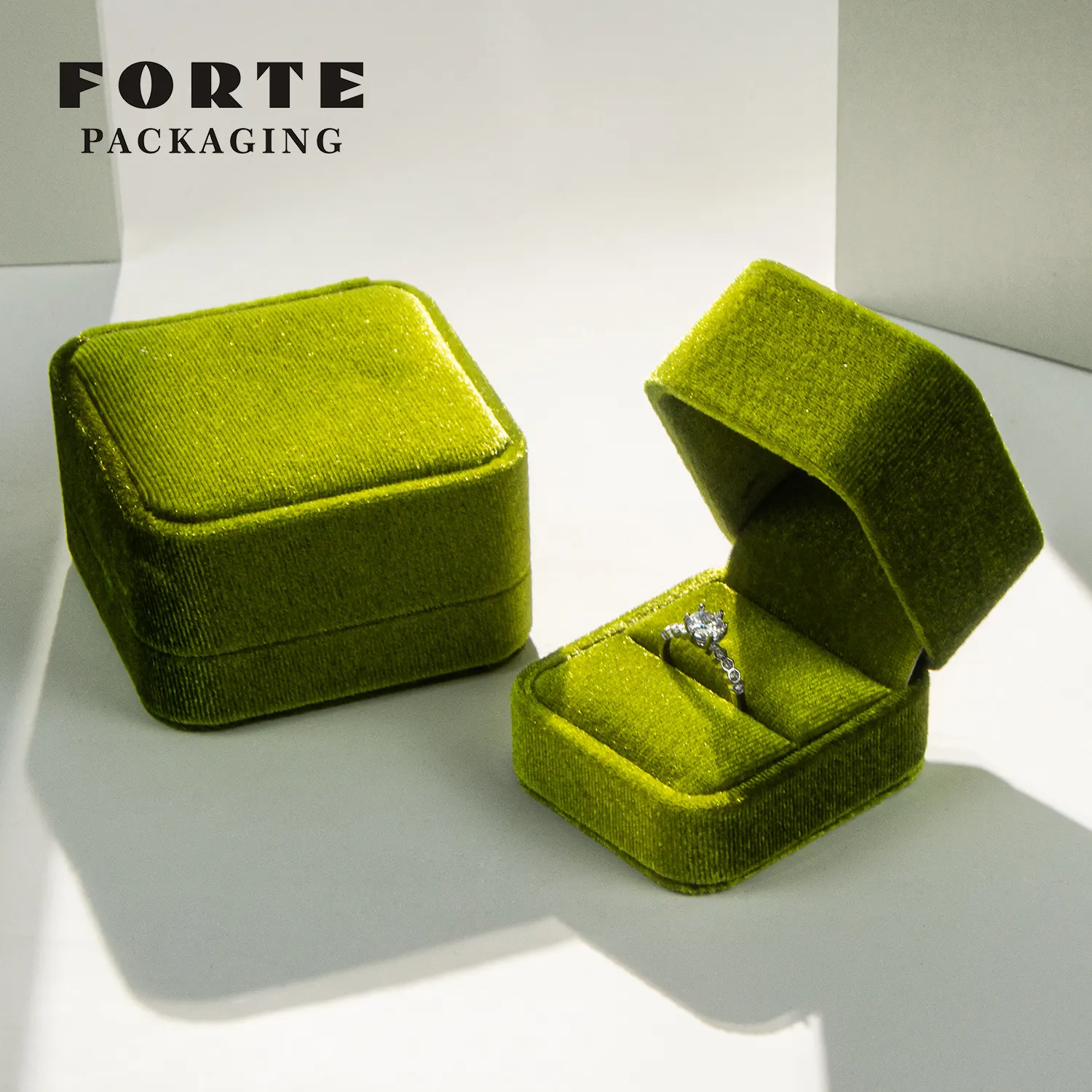 Forte Jewlery Boxes Custom Verpakking Sieraden Groene Ring Box Luxe Cadeau Hanger Verpakking Fluwelen Sieraden Doos