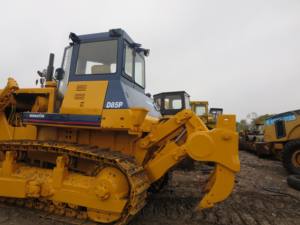 Offre Spéciale fabriqué au Japon à vendre a utilisé le bouteur D155A-2 chenille de KOMATSU D85A D85P - Product Image 3