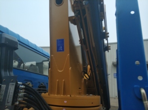 Grue montée sur camion de 16,5 tonnes SQZ330-5 à vendre - Product Image 5