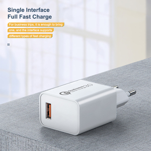 Caricatore rapido portatile OEM 18W usb qc3.0 caricatore rapido per <span class=keywords><strong>Apple</strong></span> <span class=keywords><strong>Iphone</strong></span> 12 ricarica - Product Image 2