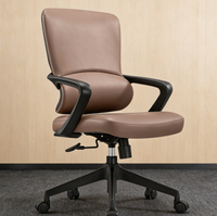 Chaise de bureau de direction haut de gamme, élégante, luxueuse, sophistiquée, au design ergonomique et offrant un excellent soutien.