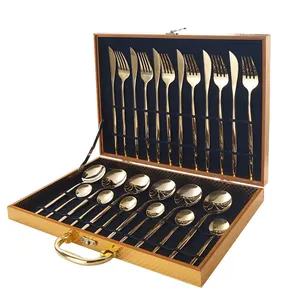 Geschenk geschirr 24 Stück mit Holzkiste Besteck Set Löffel Gabel Messer Gold Besteck Set