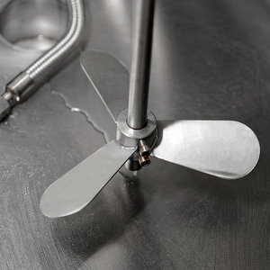 Machine automatique de fabrication de bougies à haute efficacité avec fonctions de mélange de parfums, de fusion de cire et de remplissage pour usine de bougies commerciale - Product Image 2