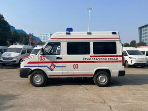 Ambulancia IVECO 4x2 Diésel, Específica para Hospitales, Transporte de <span class=keywords><strong>Pacientes</strong></span>, Personalizable - Product Image 2