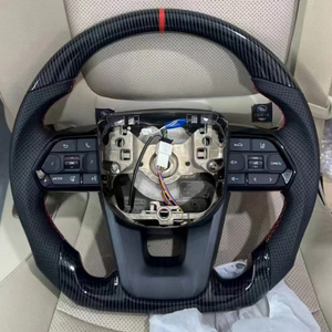 Volante Deportivo Personalizado de 4 Radios con Acabado en Fibra de Carbono Brillante y Cuero Suave para Land Cruiser LC70 LC76 LC79 LC300 - Product Image 5