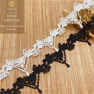 Pizzo Guipure Francese Monofacciale con Materiale in Poliestere, Ricamo Idrosolubile per Abiti da Sposa e Accessori per Abbigliamento - Product Image 1