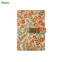 Carnet de notes journalier personnalisable SENTU B6 à couverture rigide avec reliure cousue, pour l'école, avec serrure et coffret cadeau - Bloc-notes de 112 feuilles