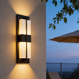 Lámpara de Pared Moderna de Lujo en Cobre y Alabastro, Aplique Exterior Impermeable para Patio, Puerta, Villa, Luminaria LED Dorada y Negra - Product Image 1