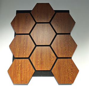 Umweltfreundliche AKU <span class=keywords><strong>Akustic</strong></span> Moderne Sechseckige Schallabsorbierende Platte 3D-Modelldesign Maßgefertigte Unregelmäßige Innenwandmaterialien für Hotels - Product Image 1