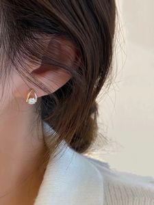 Boucles d'oreilles clous Xinfly en or 18 carats et diamants naturels, design pois étincelant pour femme, idéales pour le quotidien et les occasions formelles, cadeau 2025 - Product Image 5