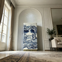 Armoire de rangement haute à 2 portes en bois massif, bleu antique, motif paysage figuratif blanc, socle doré pour la décoration de villa traditionnelle