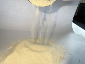 Poudre de pommes de terre déshydratée 100% naturelle et biologique certifiée ISO/HALAL, 25 kg, 6-8% d'humidité, 3-5 mm, Durée de conservation de 18 mois - Product Image 4