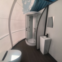 Dôme de luxe en polycarbonate - Abri extérieur préfabriqué transparent pour le glamping et l'hôtellerie