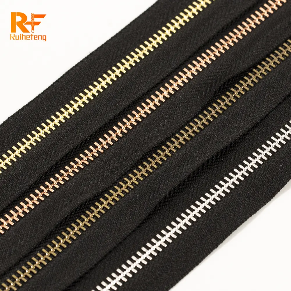 Wholesales Garment Processing Accessories 5# Black Brass Metal Teeth Strap Zips Rolls Handbags Jacket Metal Zipper