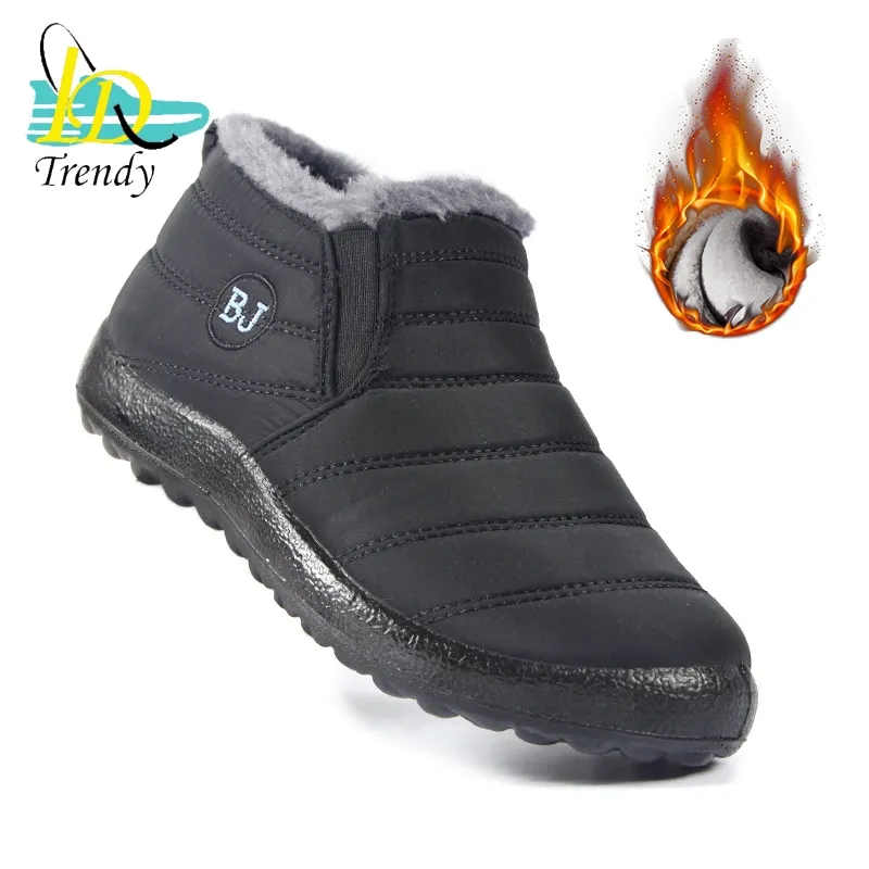 Boots Lightweight Snow Boots Waterproof Winter Footwear Plus Size 45 Non-slip Unisex Ankle Winter Boots