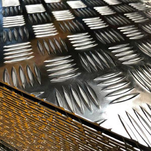 Plaque d'<span class=keywords><strong>aluminium</strong></span> Plaque antidérapante Alliage 6061 6063 5083 Plaque d'<span class=keywords><strong>aluminium</strong></span> à carreaux - Product Image 4