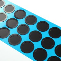 Microphone à membrane imperméable, respirante, résistante à l'huile et perméable au son, sans halogène