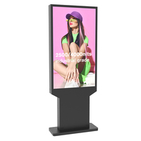 Kiosco Tótem con Pantalla Táctil de Alta Luminosidad (2500nits), Legible Bajo la Luz Solar, Resistente al Agua (IP66), para Exteriores, con Soporte de Piso, Señalización Digital LCD