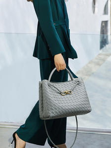 Nouveaux sacs bandoulière de créateur tendance en cuir véritable de haute qualité, sacs messager décontractés, sacs fourre-tout et sacs à <span class=keywords><strong>main</strong></span> pour femmes - Product Image 4