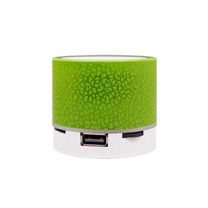 Mini haut-parleur sans fil à texture craquelée, lumière RVB dynamique clignotante, lecture multimédia TF USB, subwoofer stéréo portable en forme de cylindre, cadeau - Product Image 4