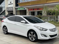 Hyundai Elantra Langdong d'occasion 2013 1.6L Essence Berline Conduite à Gauche Voiture d'occasion pour l'exportation