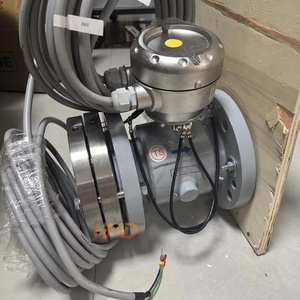 เครื่องวัดอัตราการไหลแบบปรับพื้นที่ได้ รุ่น OPTIFLUX 4000 ของ KROHNE จากเยอรมนี ผลิตจากสแตนเลส สำหรับของเหลว/ก๊าซ/น้ำ พร้อมข้อต่อแบบ Flange รองรับ OEM - Product Image 4