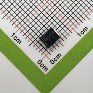 new original SMBJ9.0A/TR13 SMB DO-214AA Diodes TVS Diodes 15.4V 39A Unidirectional - Product Image 1