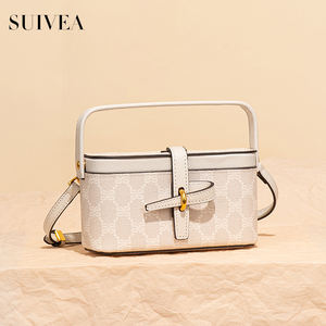 Bolso de Mano para Mujer con Estampado Versátil de Inspiración Retro, Bolso de PVC Premium en Forma de Caja, Exclusivo Bolso Bandolera de Alta Gama - Product Image 3