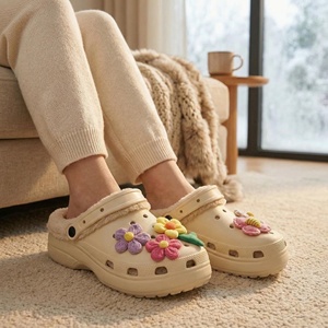 Série de Noël pour enfants Yearning Kid's Cartoon, chaussures thermiques chaudes en EVA, imperméables, respirantes, écologiques, légères, avec doublure en peluche tendance - Product Image 2