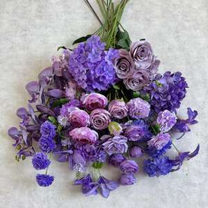 Flores Artificiales de la Serie Púrpura para Bodas - Arreglos de Rosas, Lirios, Tulipanes e Hortensias para Decoración de Suelos y Fondos - Product Image 2