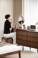 Fabricant en gros de coiffeuse moderne pour femmes avec miroir intelligent, meubles de chambre à coucher, table de maquillage de luxe pour chevet