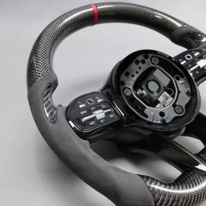 Volant en fibre de carbone noir mat pour <span class=keywords><strong>mercedes</strong></span>-benz <span class=keywords><strong>AMG</strong></span> W204 W205 CLA C217 W211 W212 W221 W222 S63 C63 GLA45 C43 SLC - Product Image 6